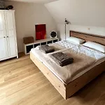 Gemuetliche In Rheinnaehe *